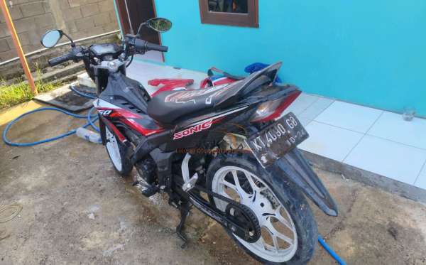 HONDA SONIC