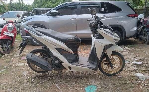 HONDA VARIO 150