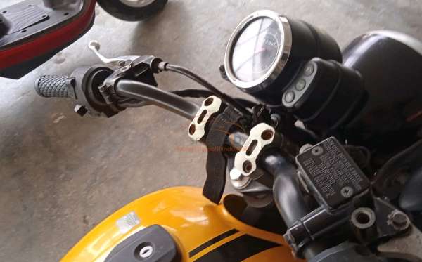 KAWASAKI W 175