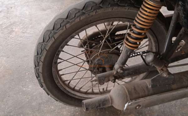 KAWASAKI W 175