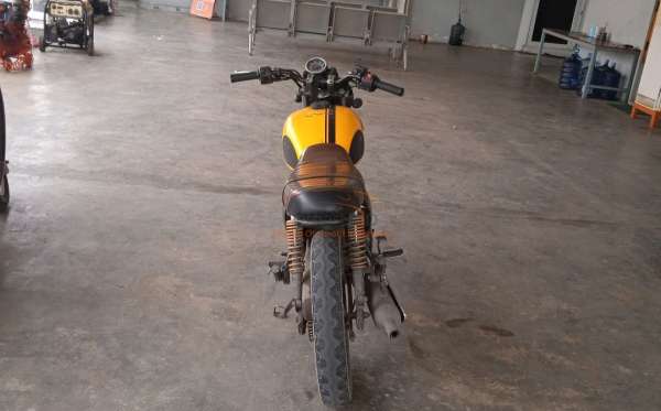 KAWASAKI W 175