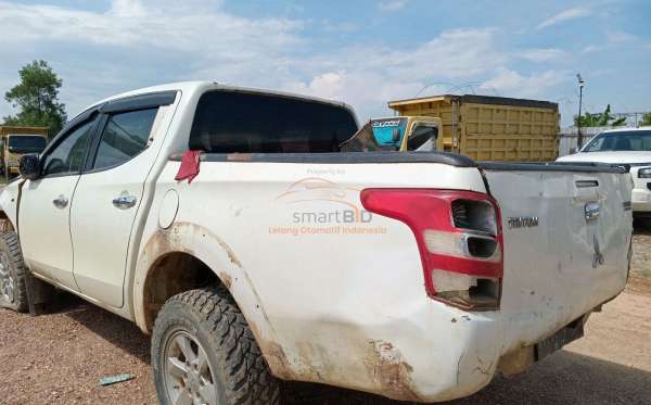MITSUBISHI DC GLS 4X4
