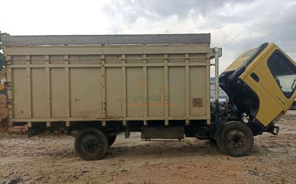 MITSUBISHI FE 74 HD 125 PS