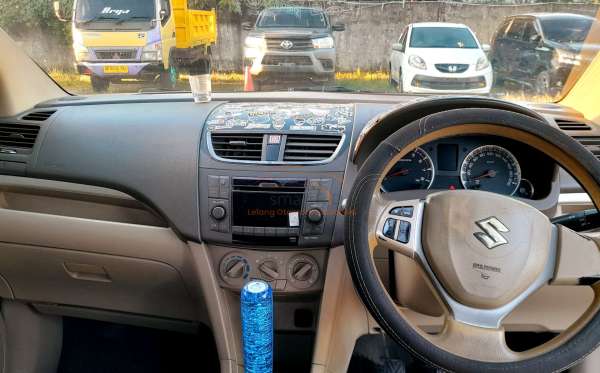 SUZUKI ERTIGA
