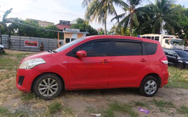 SUZUKI ERTIGA