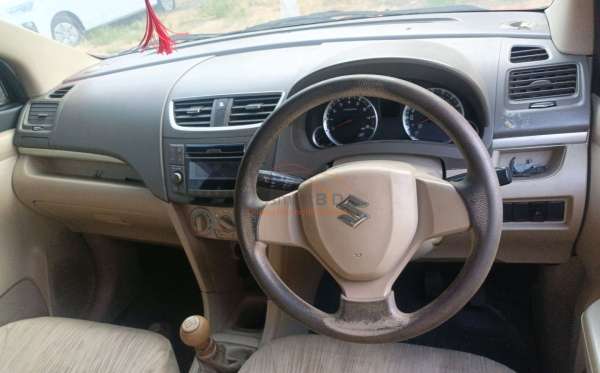 SUZUKI ERTIGA