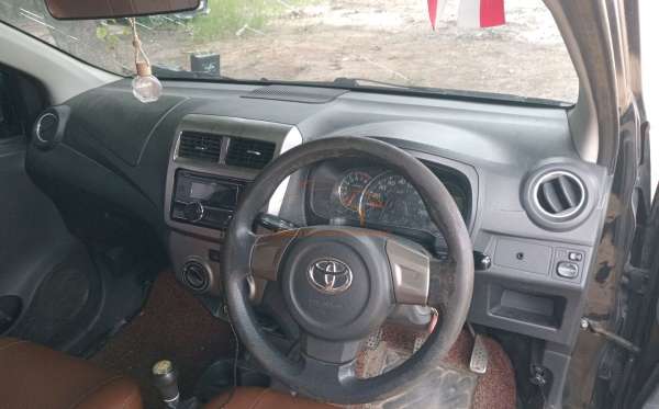 TOYOTA AGYA 1.0 G