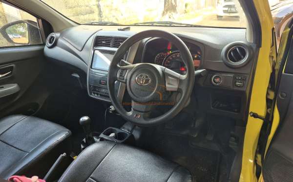 TOYOTA AGYA 1.2 G