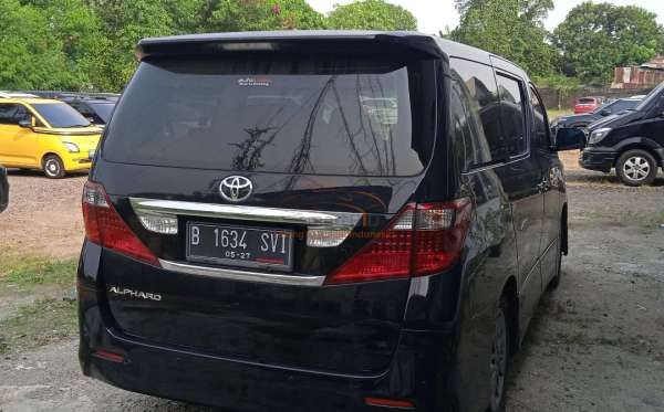 TOYOTA ALPHARD 2.4