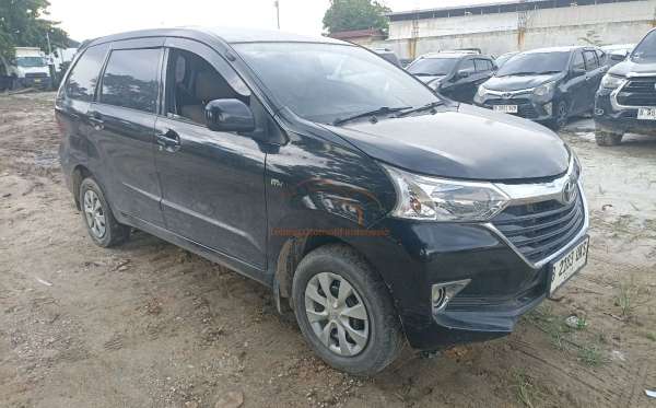 TOYOTA AVANZA 1.3 G