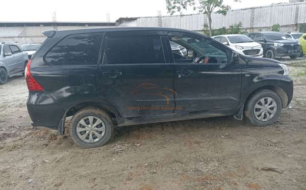 TOYOTA AVANZA 1.3 G