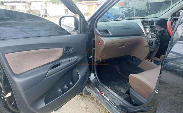 TOYOTA AVANZA 1.3 G
