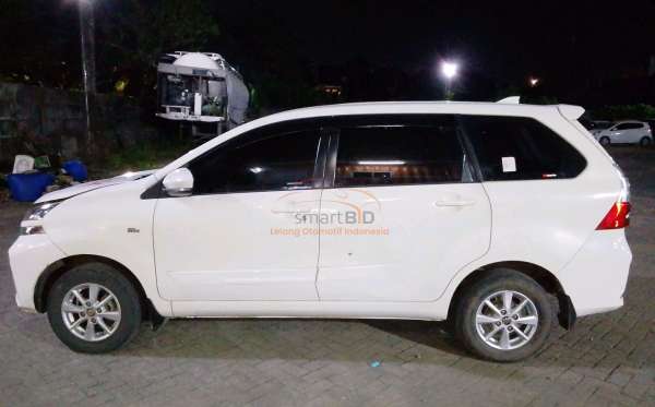 TOYOTA AVANZA 1.3 G