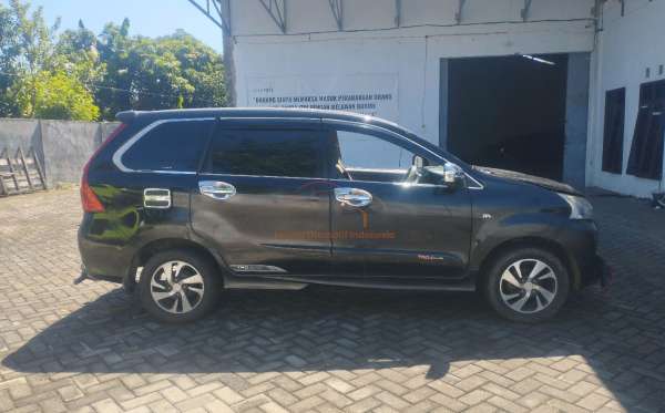 TOYOTA AVANZA 1.3 G