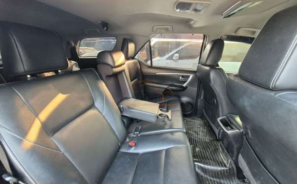 TOYOTA FORTUNER 2.4 VRZ