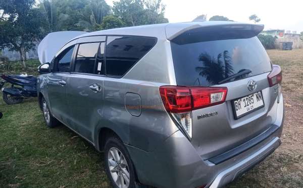 TOYOTA INNOVA 2.4 G