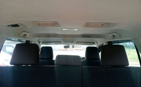 TOYOTA INNOVA 2.4 G