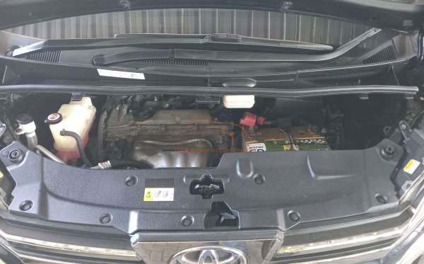TOYOTA VELLFIRE 2.5G