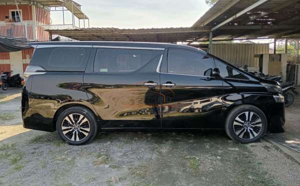TOYOTA VELLFIRE 2.5G