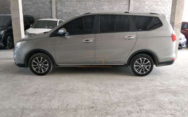 WULING CORTEZ 1.5C (4X2)