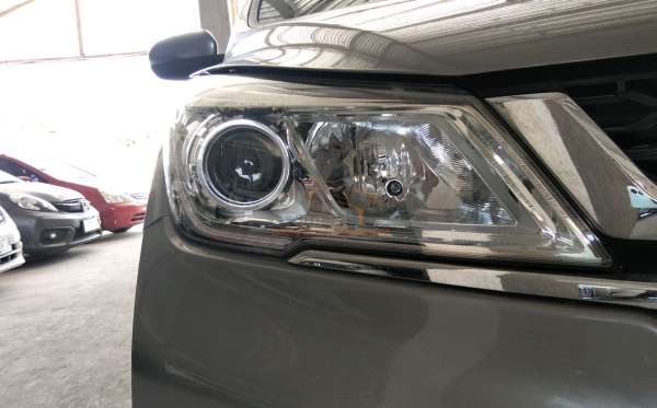 WULING CORTEZ 1.5C (4X2)