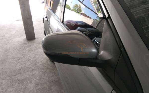 WULING CORTEZ 1.5C (4X2)