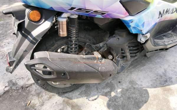 YAMAHA  NMAX