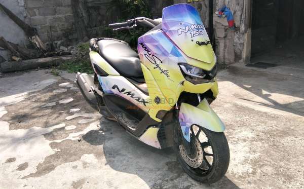 YAMAHA  NMAX