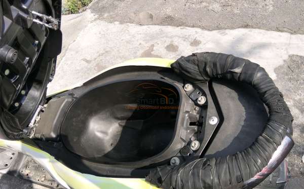 YAMAHA  NMAX