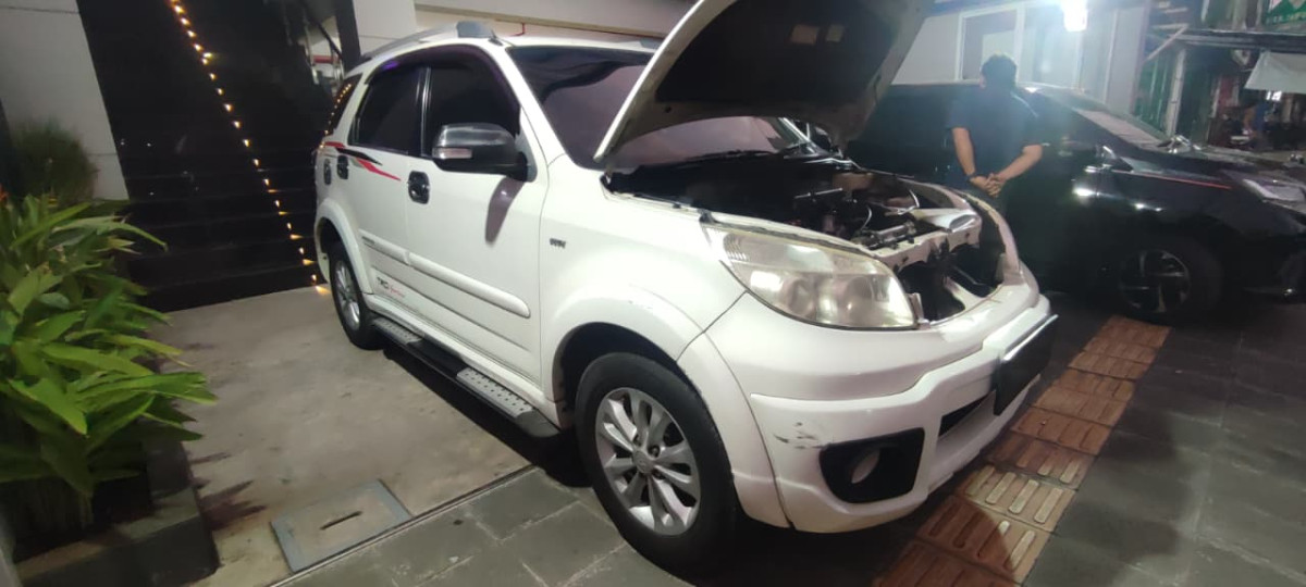 DAIHATSU TERIOS