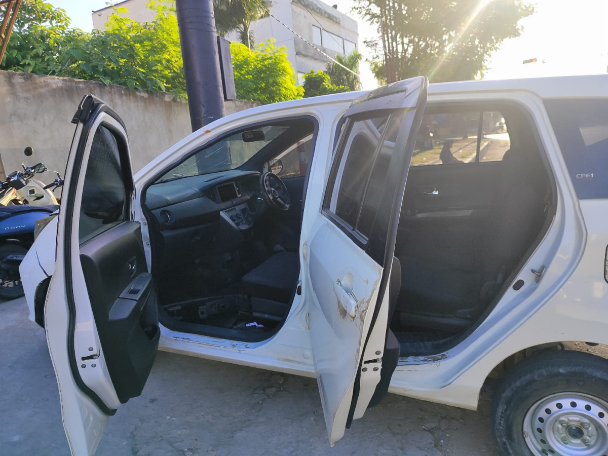 DAIHATSU SIGRA  R