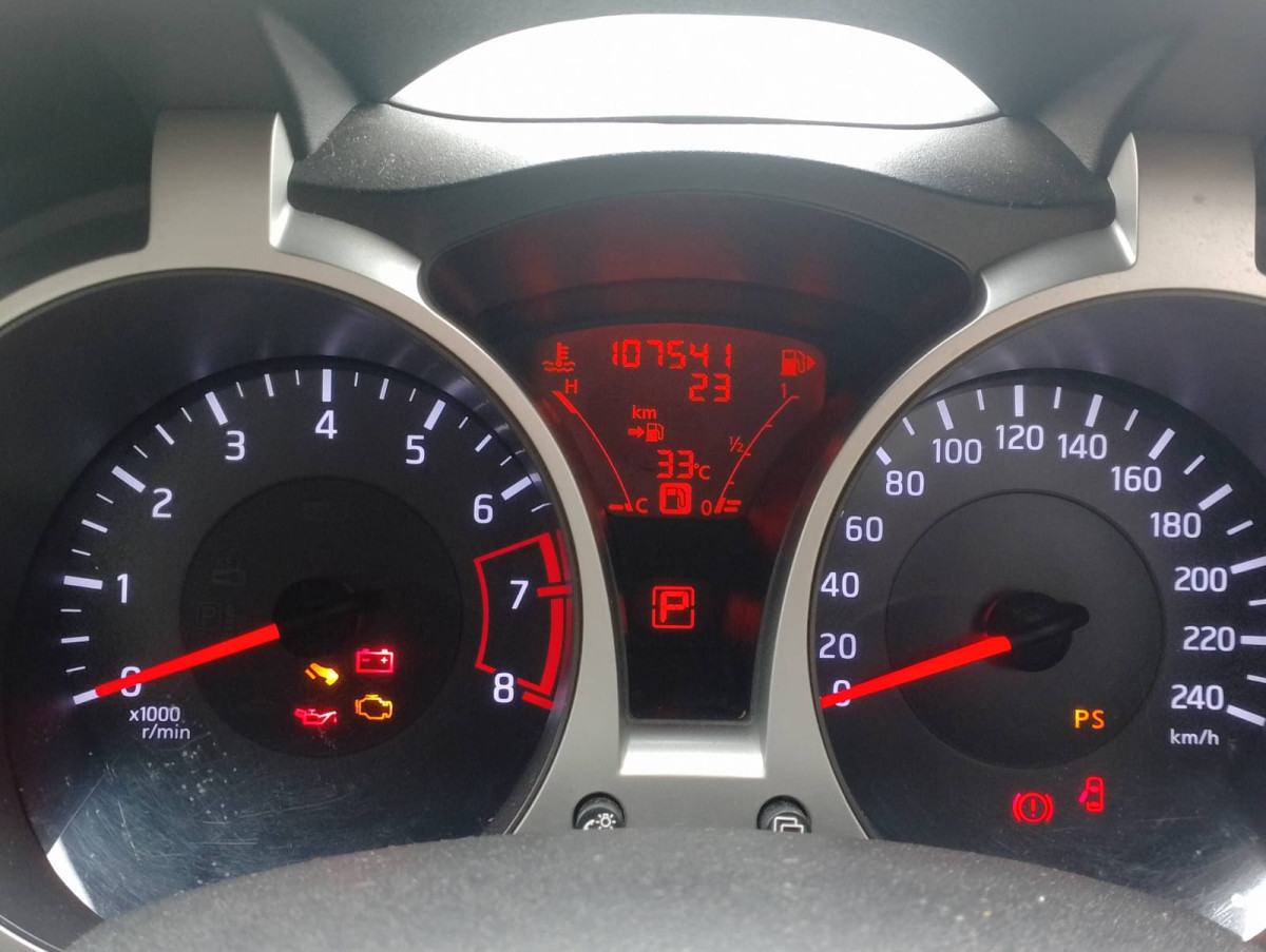 NISSAN JUKE  1.5