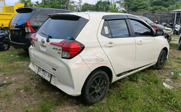 DAIHATSU AYLA