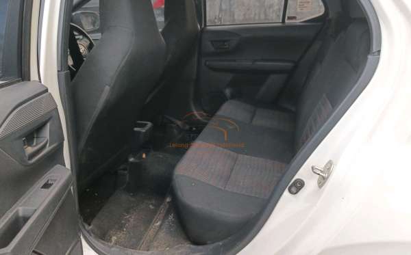 DAIHATSU AYLA