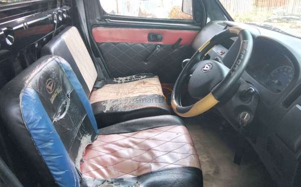 DAIHATSU GRAN MAX
