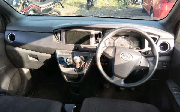 DAIHATSU SIGRA