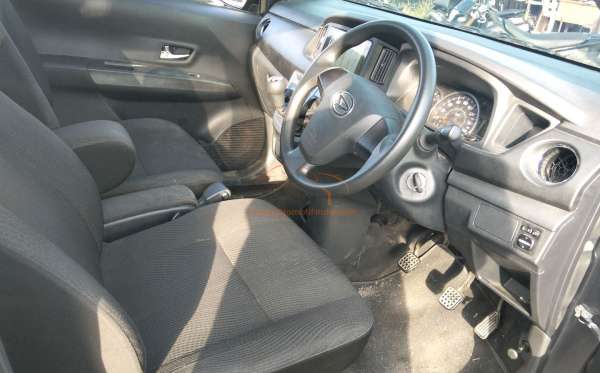 DAIHATSU SIGRA