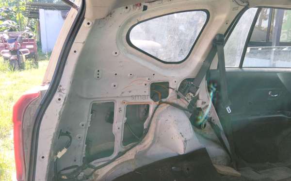 DAIHATSU SIGRA R