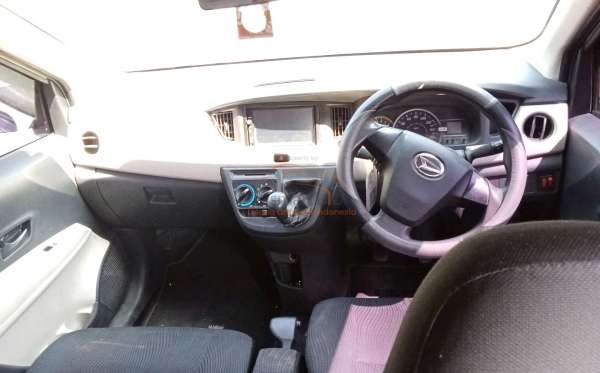 DAIHATSU SIGRA