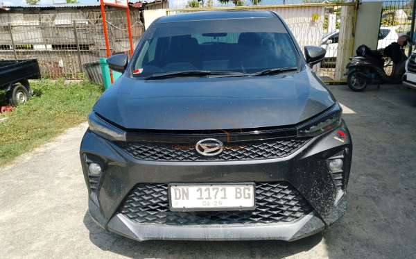 DAIHATSU XENIA X