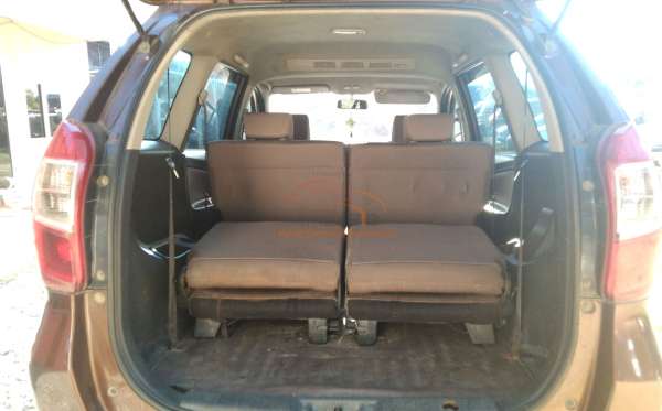 DAIHATSU  XENIA  R
