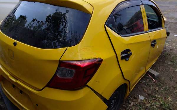 HONDA  BRIO  SATYA 1.2 E