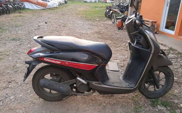 HONDA GENIO