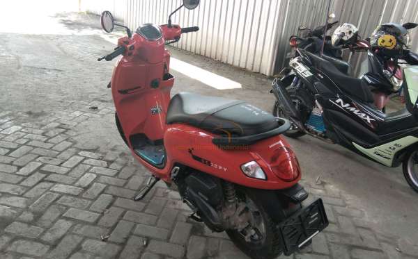HONDA  SCOOPY