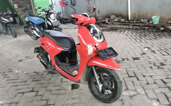 HONDA  SCOOPY