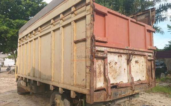 MITSUBISHI FE 74 HD 125 PS