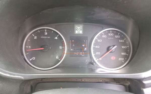 MITSUBISHI PAJERO SPORT 2.5L GLX (4X4)