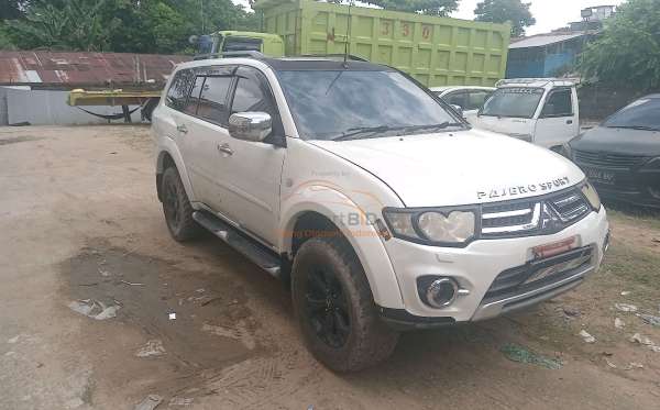 MITSUBISHI PAJERO SPORT 2.5HP-E