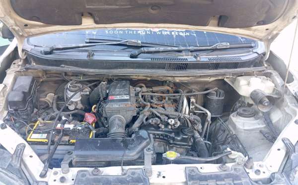 TOYOTA AVANZA G