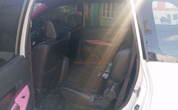 TOYOTA AVANZA G